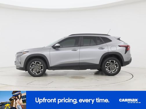 Gray 2024 Chevrolet Trax LT