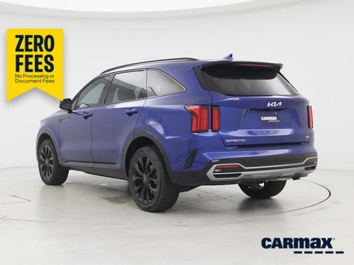 Blue 2023 Kia Sorento SX