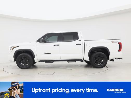 White 2023 Toyota Tundra SR5