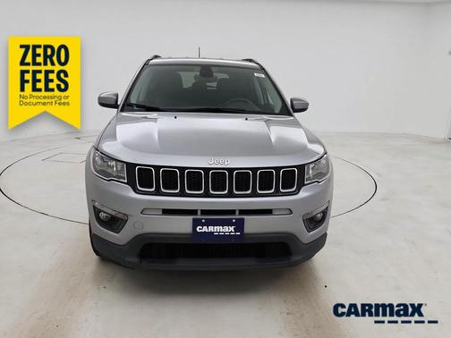 Silver 2018 Jeep Compass Latitude