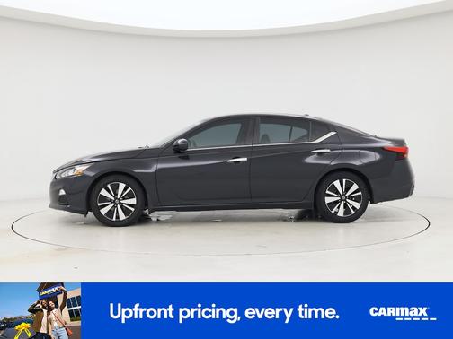 2022 Nissan Altima SV
