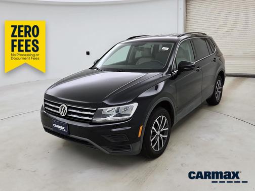 Black 2019 Volkswagen Tiguan SE