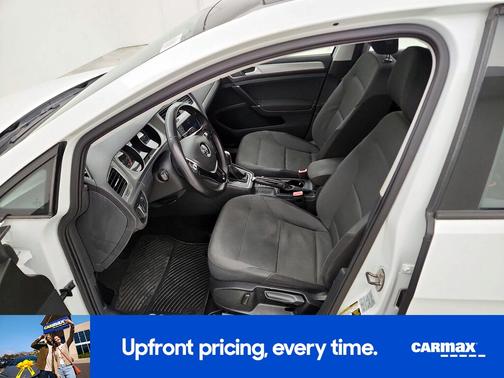 2016 Volkswagen Golf S