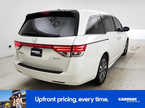 White 2016 Honda Odyssey Touring Elite