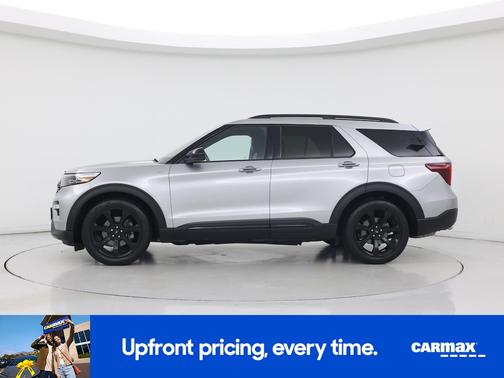 Silver 2023 Ford Explorer ST-Line