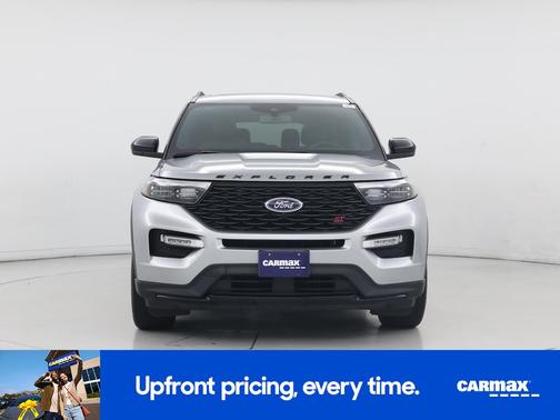 Silver 2023 Ford Explorer ST-Line