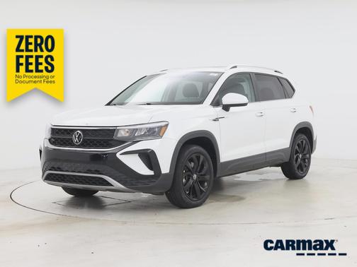 White 2022 Volkswagen Taos SE