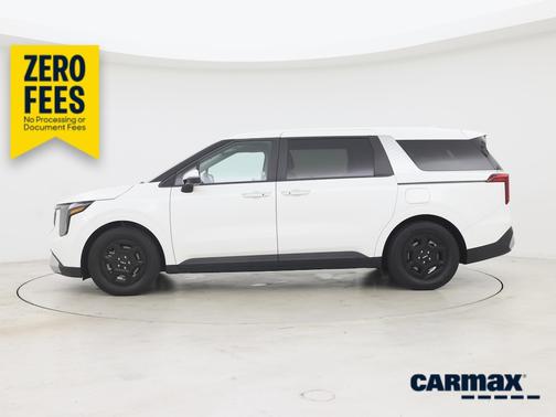 White 2025 Kia Carnival LX