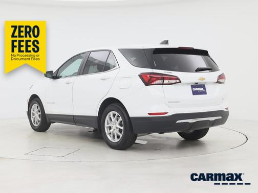 White 2024 Chevrolet Equinox LT