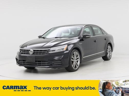 2017 Volkswagen Passat R-Line