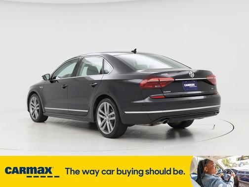2017 Volkswagen Passat R-Line