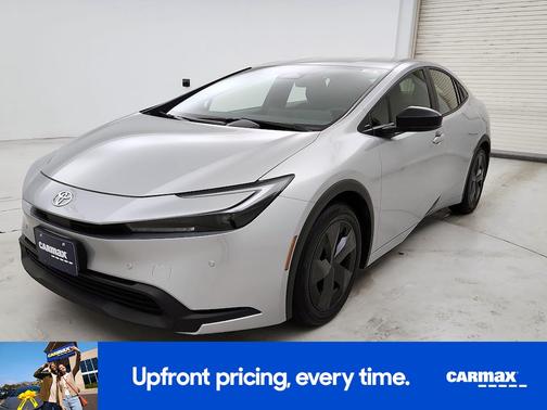 2025 Toyota Prius LE