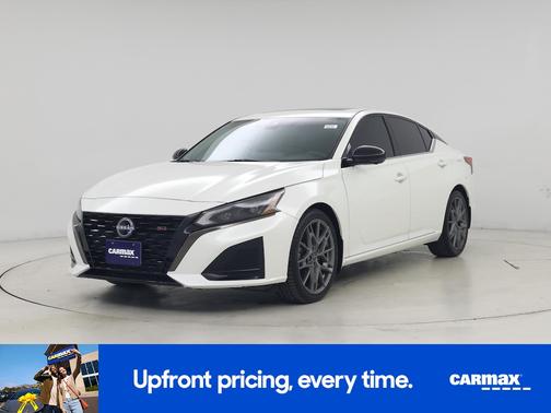 2023 Nissan Altima SR