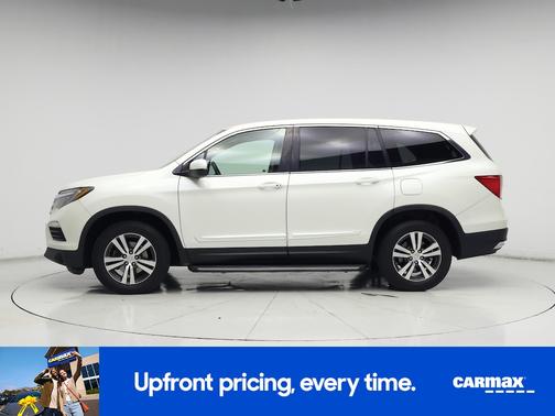 White 2017 Honda Pilot EX-L