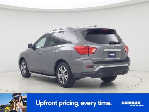 2019 Nissan Pathfinder SL