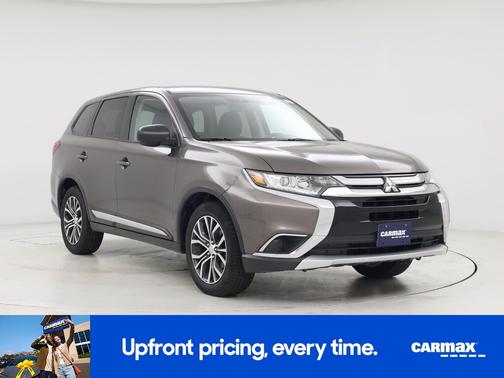 2017 Mitsubishi Outlander ES