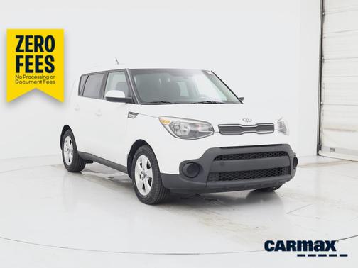 White 2018 Kia Soul