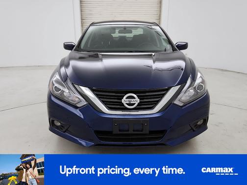 2016 Nissan Altima SR