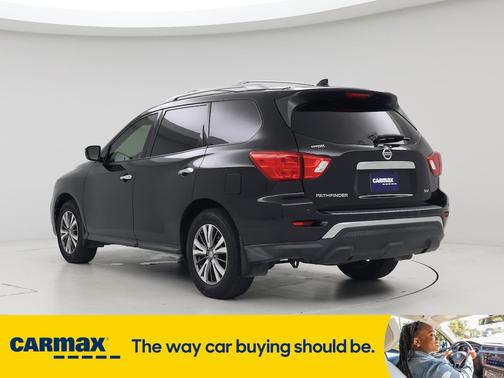 2019 Nissan Pathfinder SV