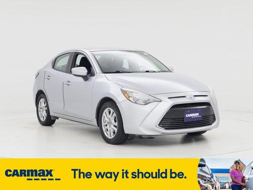 2017 Toyota Yaris iA