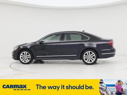 2017 Volkswagen Passat SE