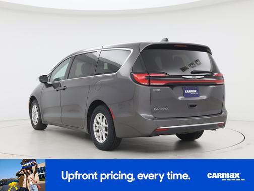 Gray 2023 Chrysler Pacifica Touring L