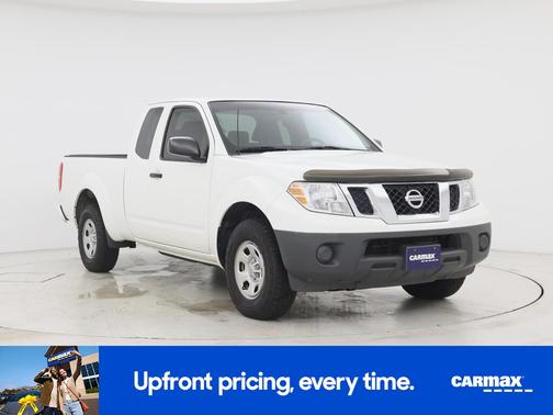 White 2018 Nissan Frontier S