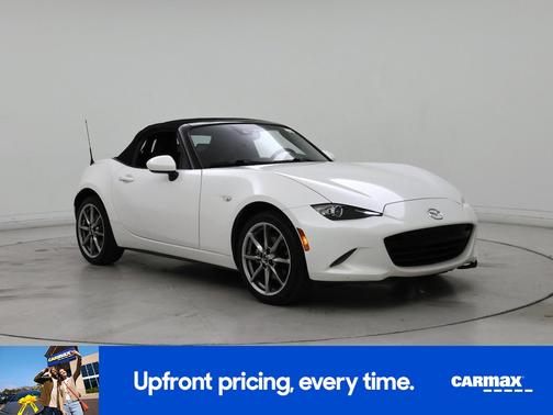 White 2022 Mazda MX-5 Miata Grand Touring