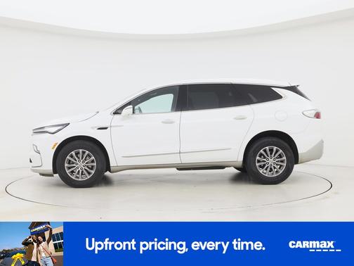 White 2024 Buick Enclave Premium