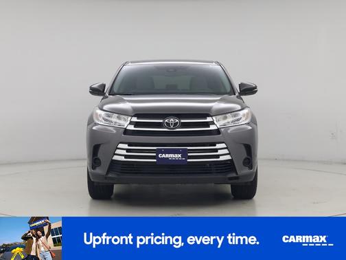 Gray 2019 Toyota Highlander LE