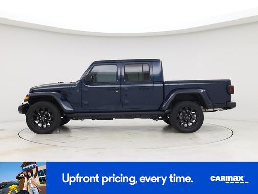 2025 Jeep Gladiator Nighthawk