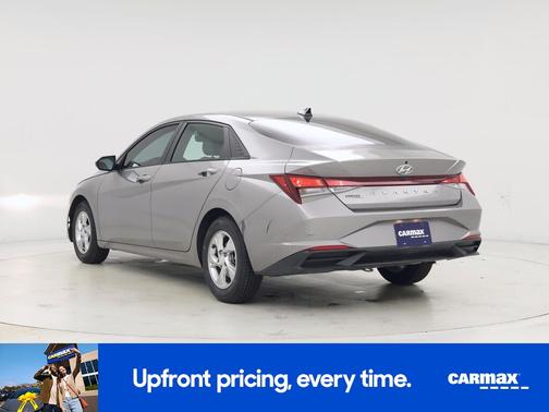 2021 Hyundai ELANTRA SE