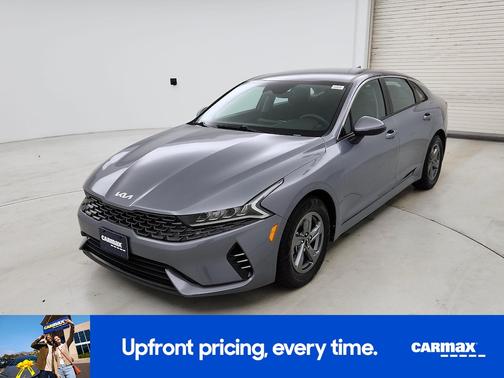 Gray 2022 Kia K5 LXS