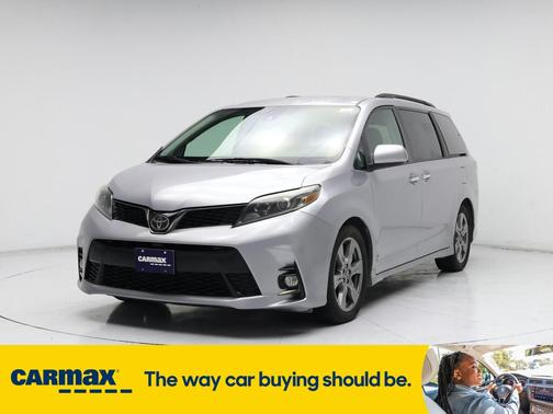 2018 Toyota Sienna SE