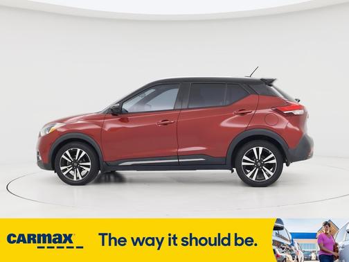 2019 Nissan Kicks SR