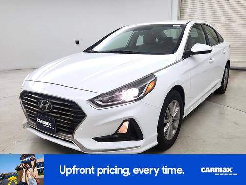 2018 Hyundai SONATA SE