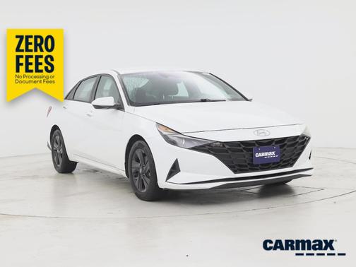 White 2021 Hyundai ELANTRA SEL