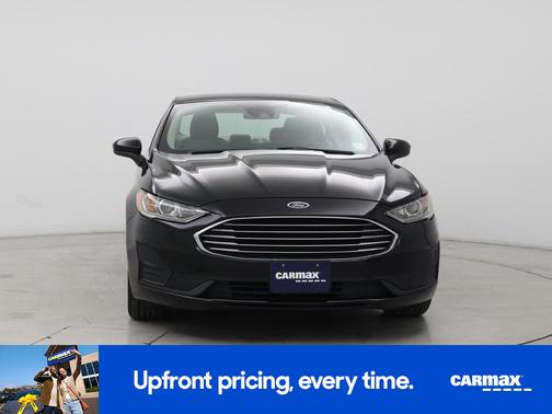 Black 2019 Ford Fusion Hybrid SE