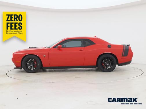 Red 2018 Dodge Challenger 392 Hemi Scat Pack Shaker