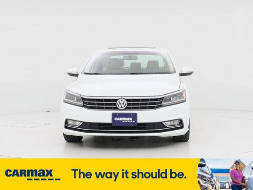 2017 Volkswagen Passat SE