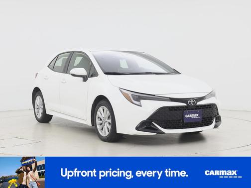 White 2025 Toyota Corolla Hatchback SE