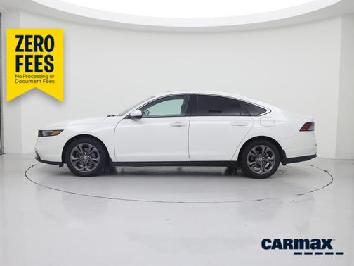 White 2023 Honda Accord EX