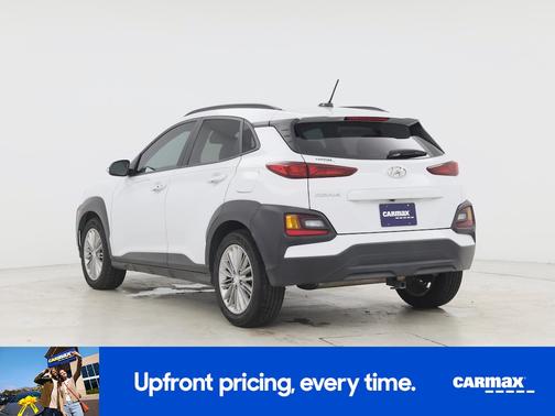 White 2021 Hyundai KONA SEL