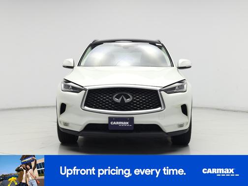 White 2019 INFINITI QX50 Luxe