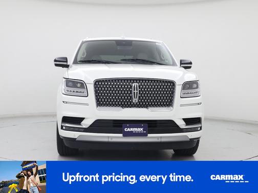 White 2021 Lincoln Navigator Reserve