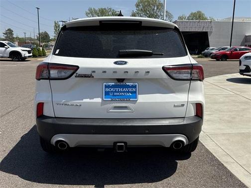 2020 Ford Escape Titanium