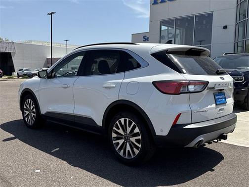 2020 Ford Escape Titanium