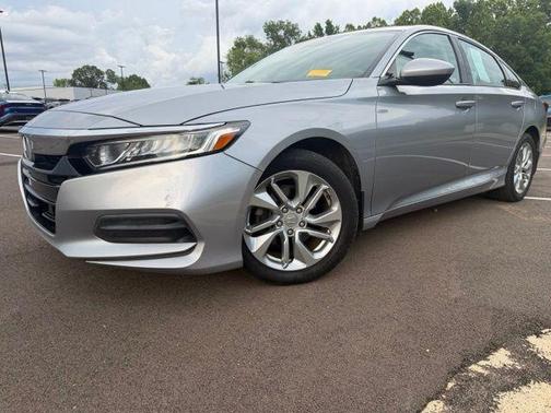 Lunar Silver Metallic 2018 Honda Accord LX