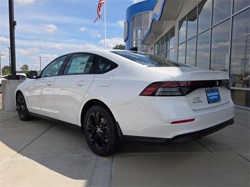 2025 Honda Accord Sport SE 1.5T