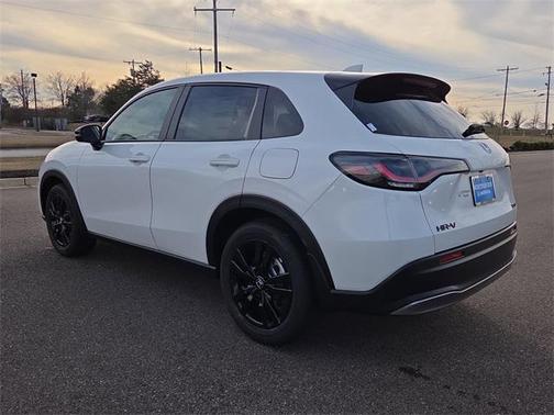 2026 Honda HR-V 2WD Sport